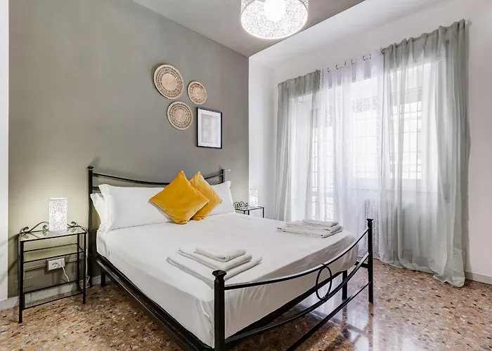 Bdc - Egeria 3-bdr Huge Apartment