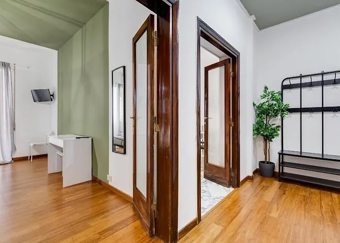 Bdc - Egeria 3-bdr Huge Apartment Rom