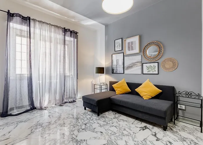Bdc - Egeria 3-bdr Huge Apartment Rom