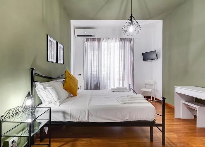 Bdc - Egeria 3-bdr Huge Apartment Rom