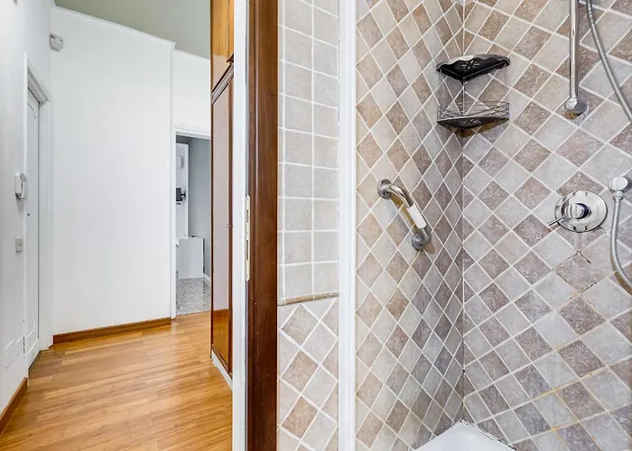 Apartment Bdc - Egeria 3-bdr Huge Rom