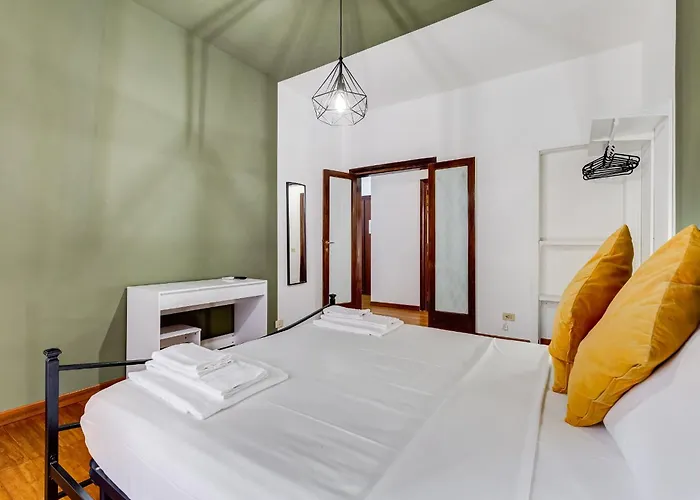 Bdc - Egeria 3-bdr Huge Apartment